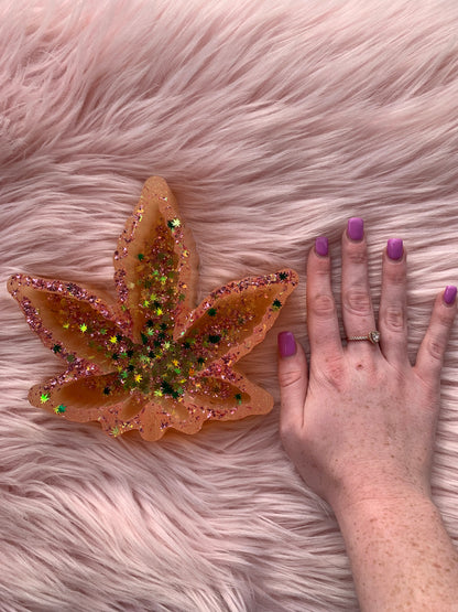 "SHERBET HIGH" leaf ashtray