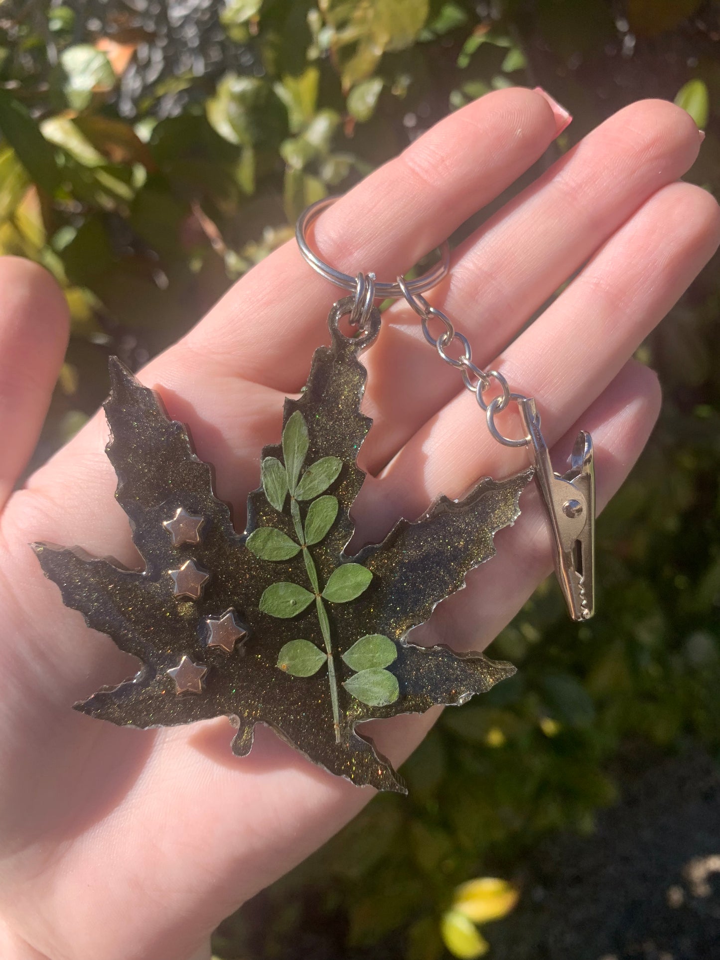 "BALANCED" roach clip keychain