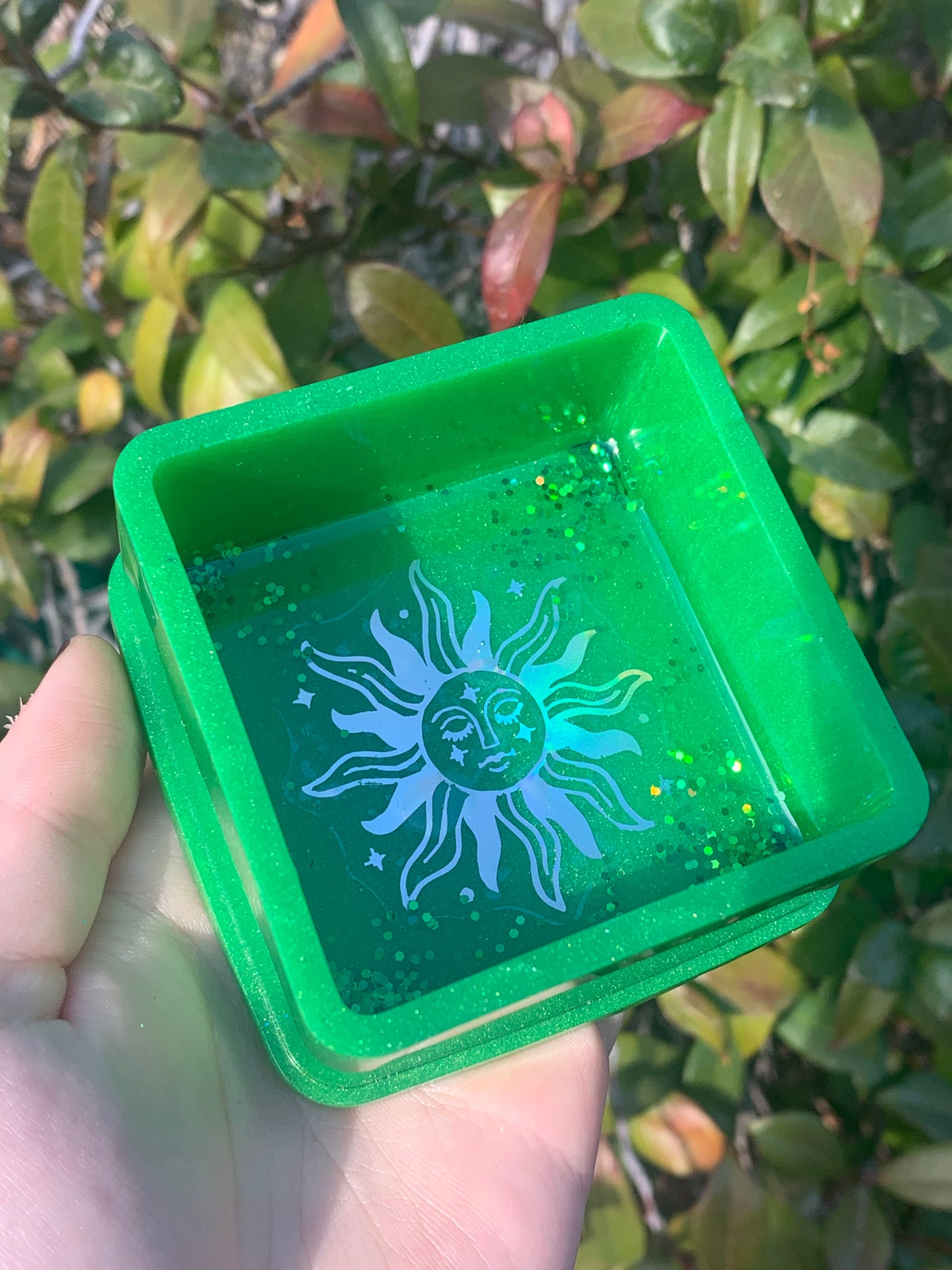 "SUNNY" tray