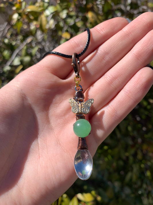 "EARTHY" jade crystal spoon