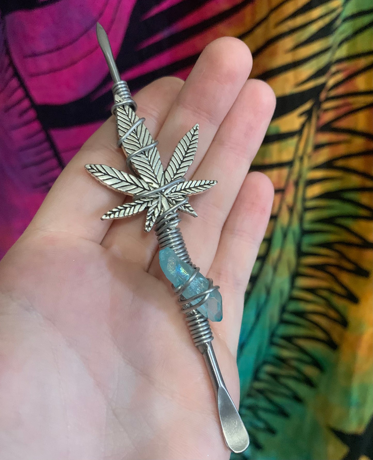 blue/silver crystal dab tool